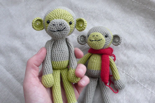 two green monkeys